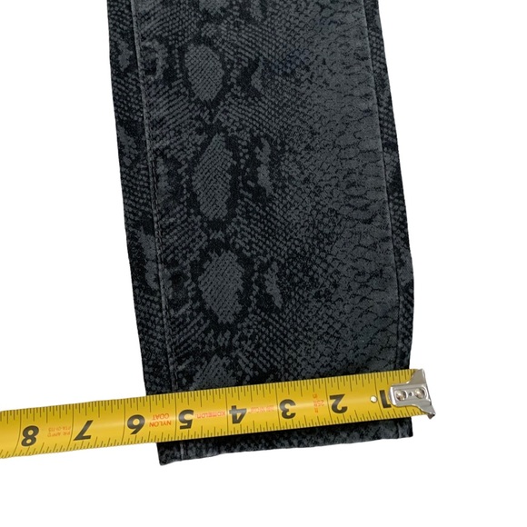 Royalty For Me Python Print Mid Rise Pants Size 6 - Picture 15 of 17